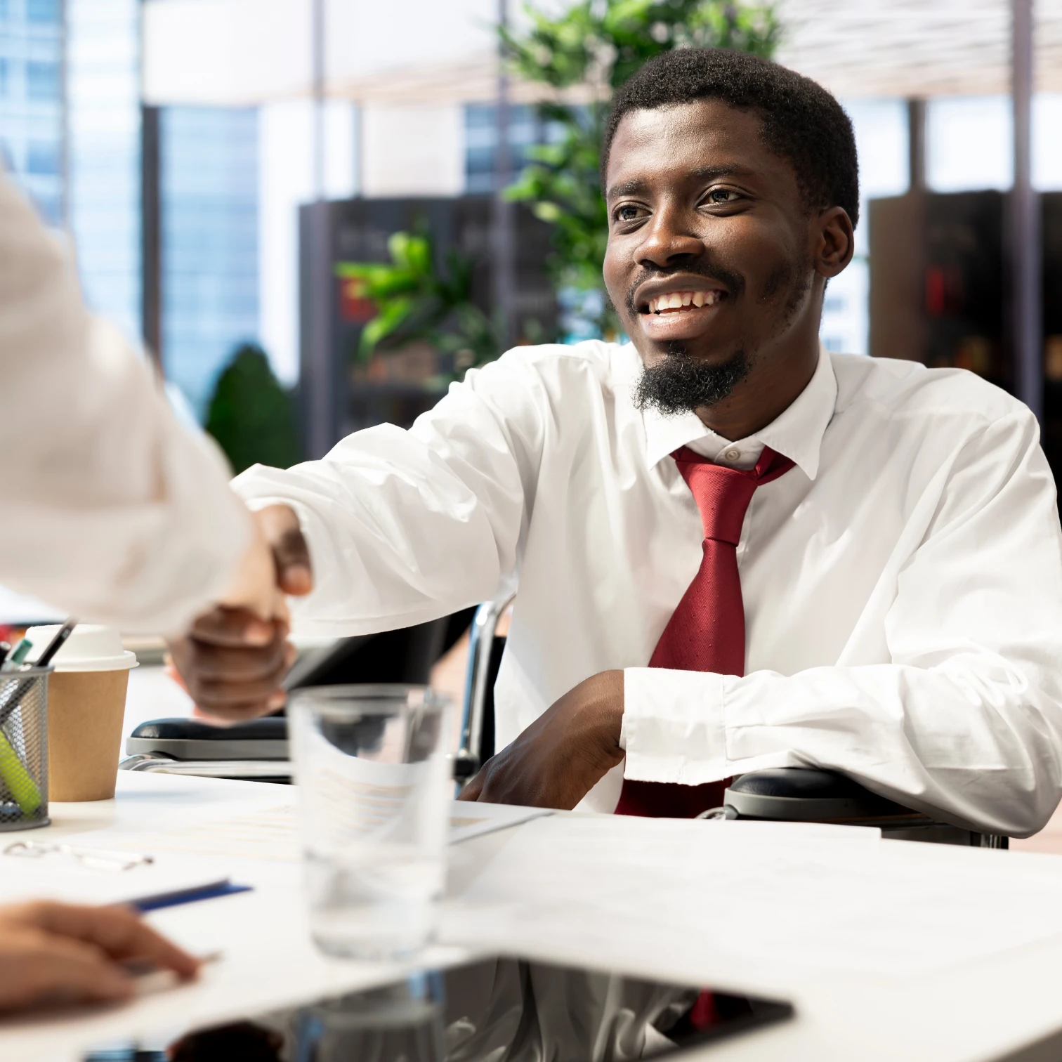 Recrutement et placement de personnel sénégalais pour des entreprises en Grèce par DINO International Group